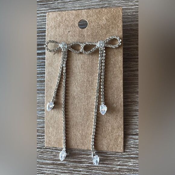 Bow drop rhinestone earrings A254 - Picture 2 of 4